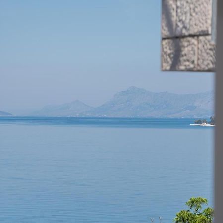 Apartments Ivi - 100 M From Pebble Beach Drasnice Exterior photo