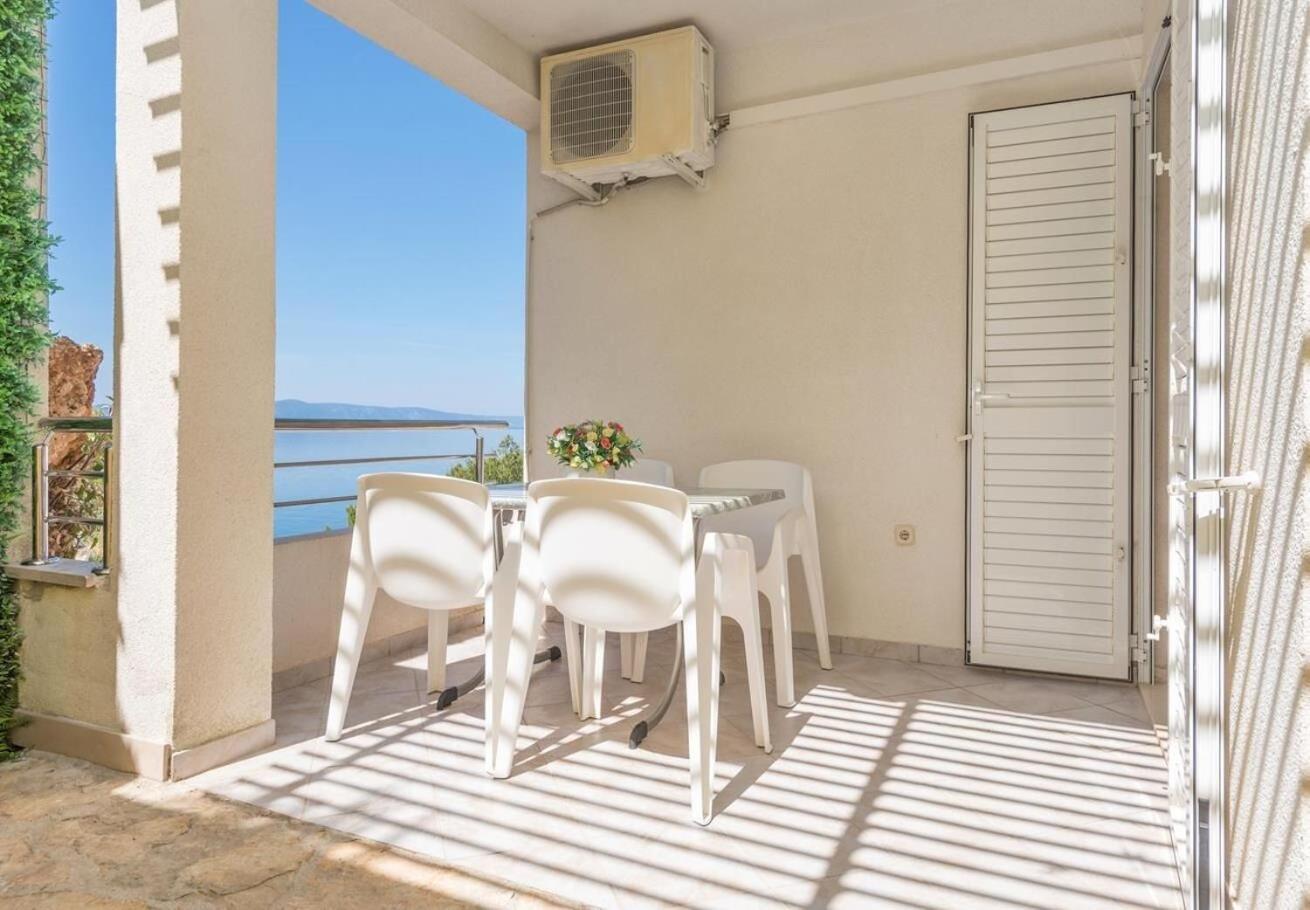 Apartments Ivi - 100 M From Pebble Beach Drasnice Exterior photo