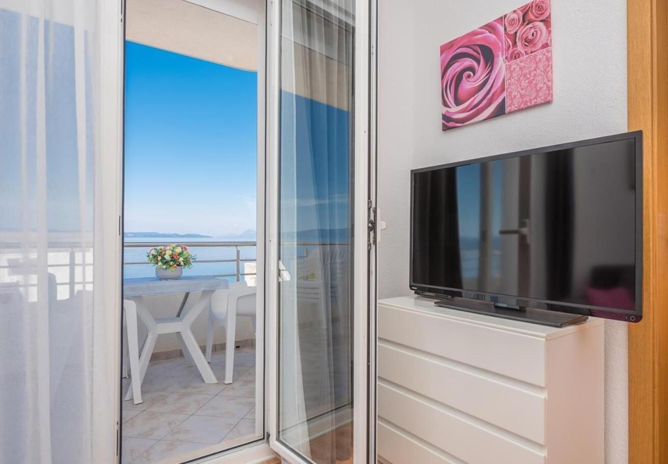 Apartments Ivi - 100 M From Pebble Beach Drasnice Exterior photo